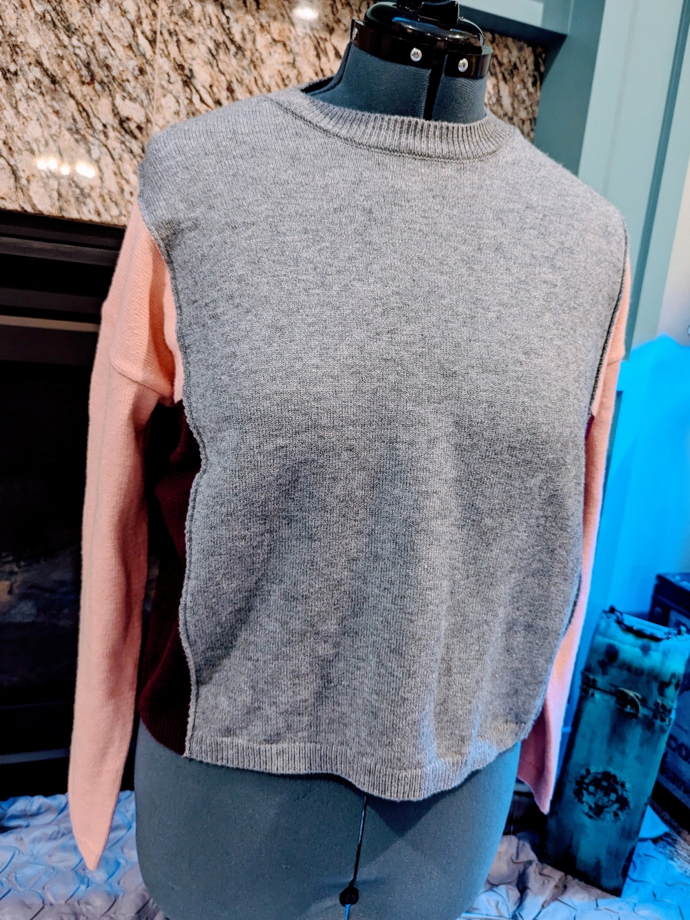 NWT POOF Colorblock Crewneck Sweater - Gray, Pink, Burgundy - L